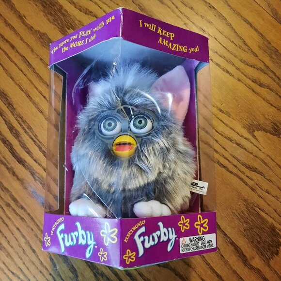 Tiger Electronics Furby Original Green Eyes 1998 Model 70-800 NOS
